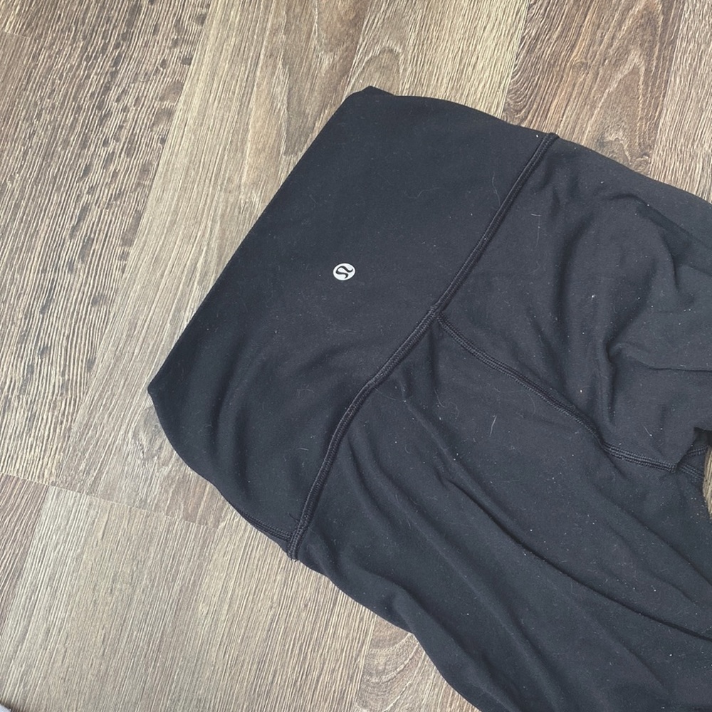 size 4 lululemon leggings